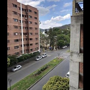 Apartamento de 2 Dormitorios